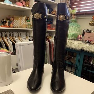 Versace boots 👢